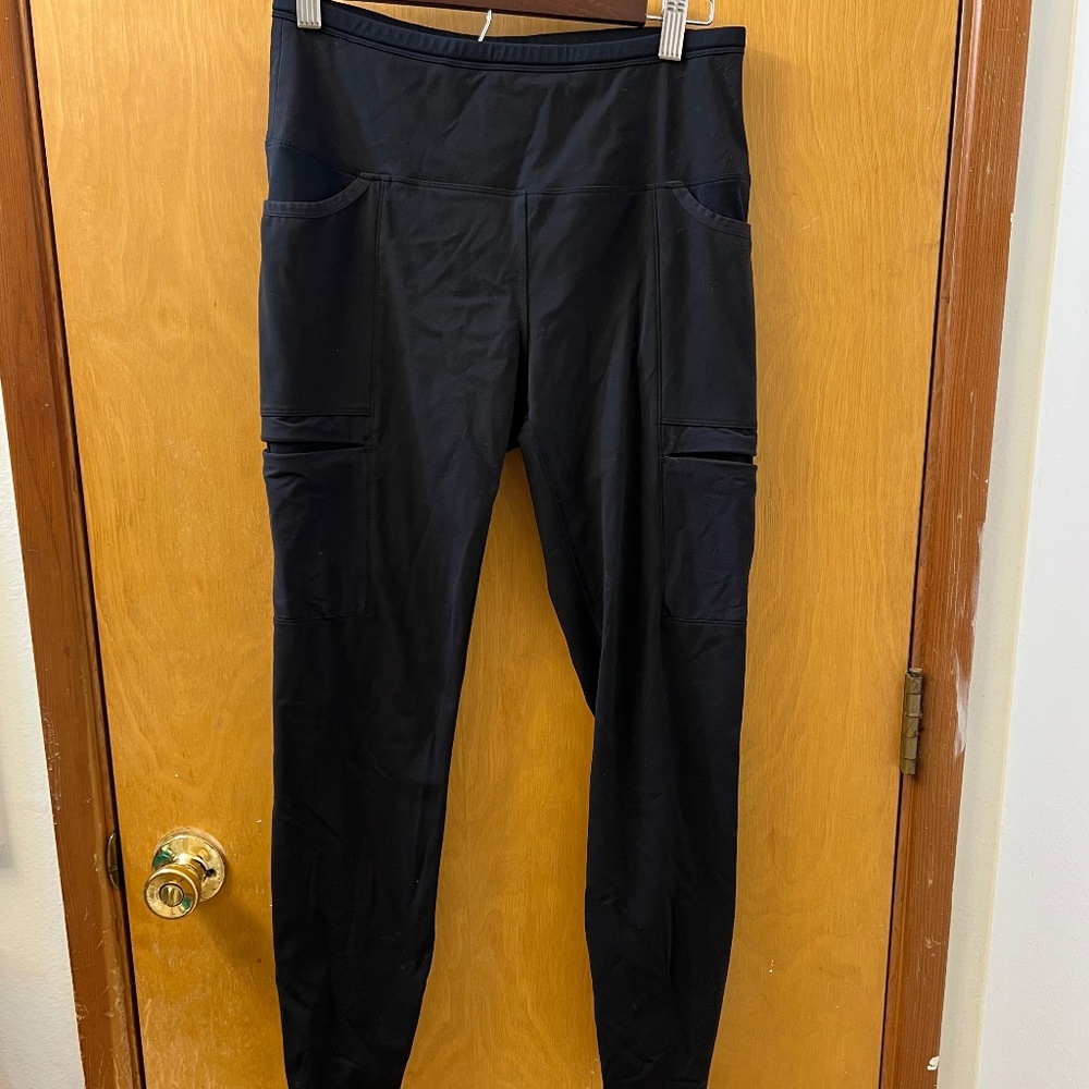 Women's Mountain Hardware Tights Leggings Black Pockets Zip Pockets Size Medium